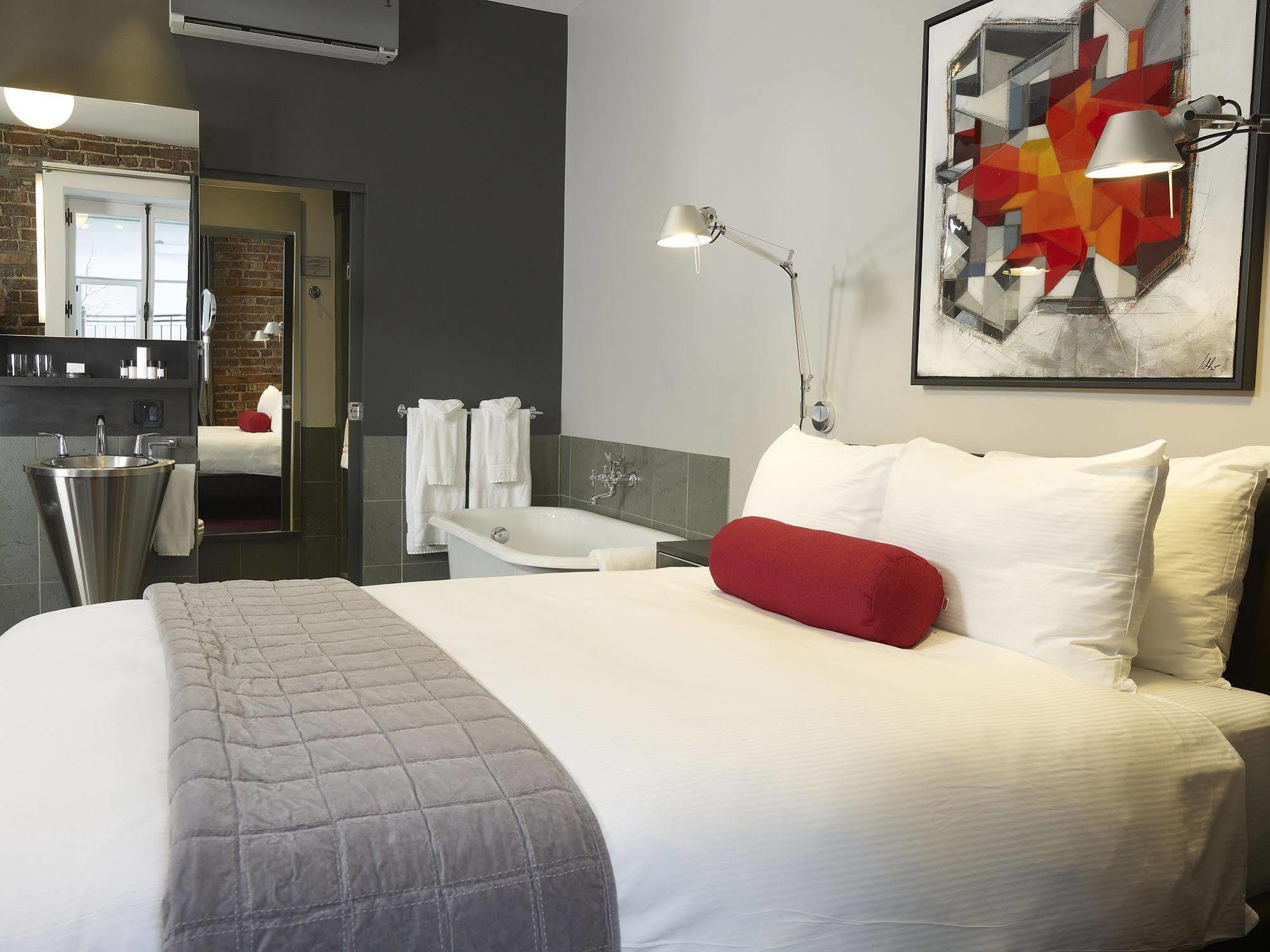 Hotel Le Priori ควิเบกซิตี้ ภายนอก รูปภาพ